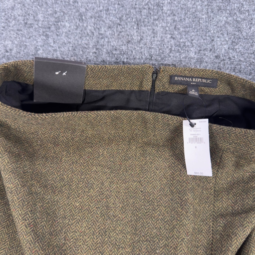 Banana Republic Olive Herringbone Wool Blend Mini Skirt Front Slit Size 6 NWT - Picture 5 of 7